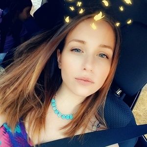 Meet your Posher, Ariana